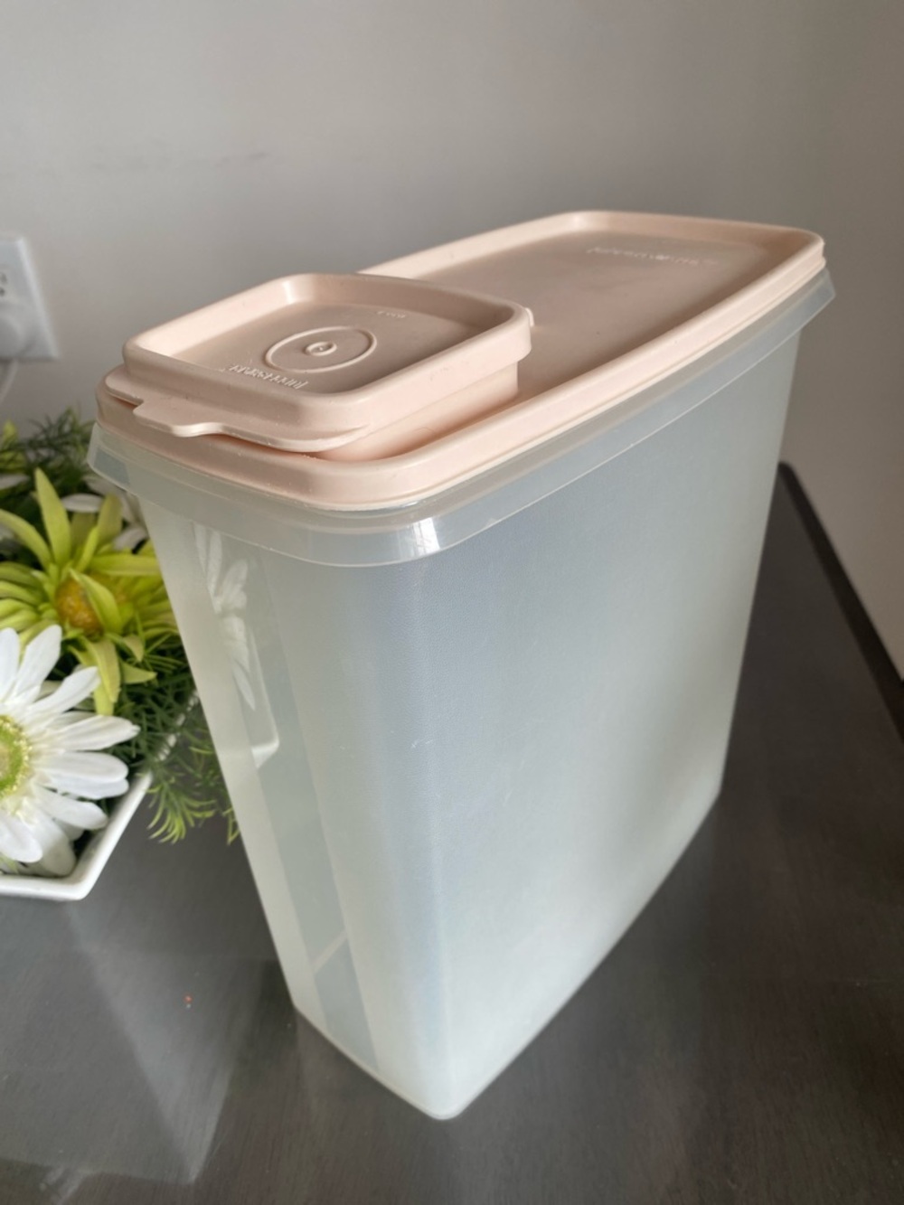 Vintage 1980s Tupperware Cereal Keeper Container Food Storage